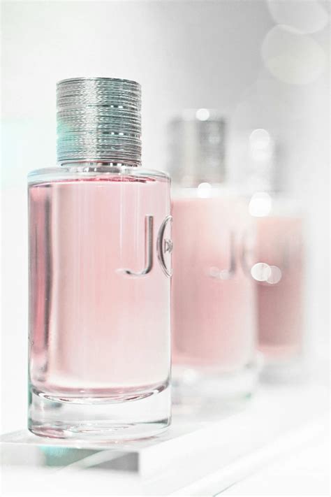 noli fragrances